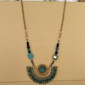 Elegant Gold and Green Statement Necklace